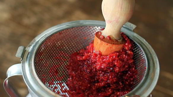 ШАГ 2. варенье-пятиминутка из малины на зиму