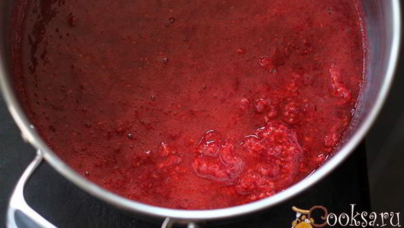 ШАГ 3. варенье-пятиминутка из малины на зиму