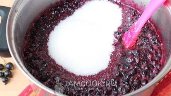 ШАГ 6. варенье-желе из черной смородины