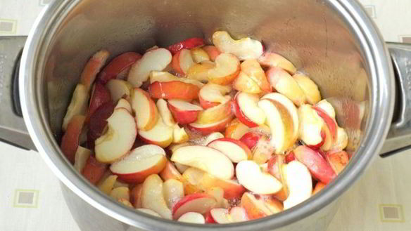 ШАГ 3. яблочное варенье дольками