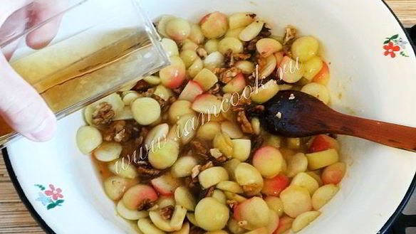 ШАГ 12. яблочное варенье с грецкими орехами