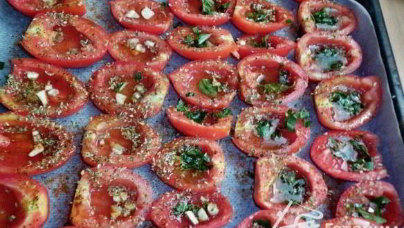 ШАГ 3. вяленые помидоры черри