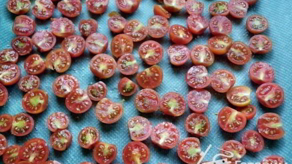 ШАГ 5. вяленые помидоры черри