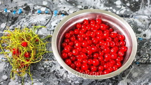 ШАГ 5. заморозка красной смородины на зиму