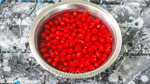 ШАГ 6. заморозка красной смородины на зиму