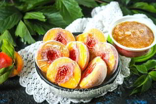 Заморозка персиков на зиму