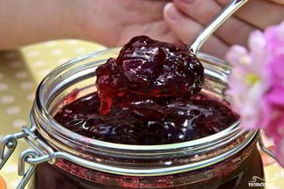 Желе из вишни на зиму с желатином