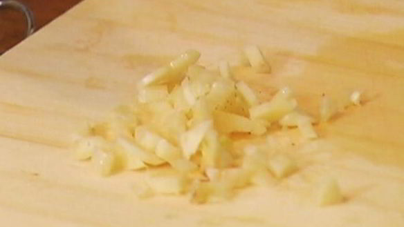 ШАГ 2. бутерброд с грибами, помидором и яйцом пашот