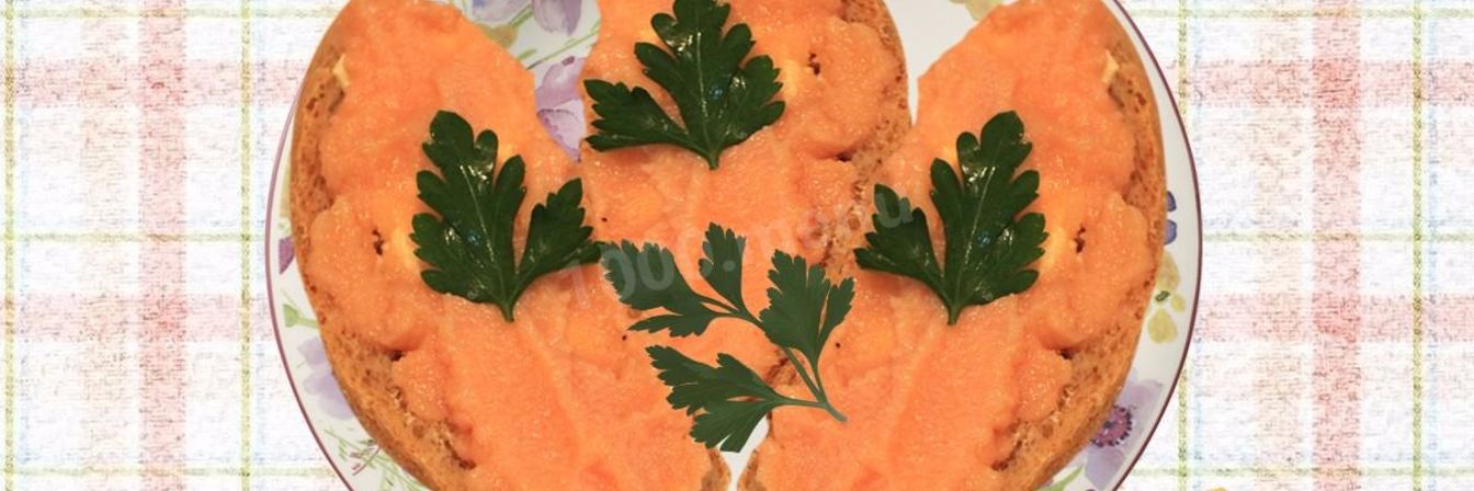 Бутерброд с икрой трески