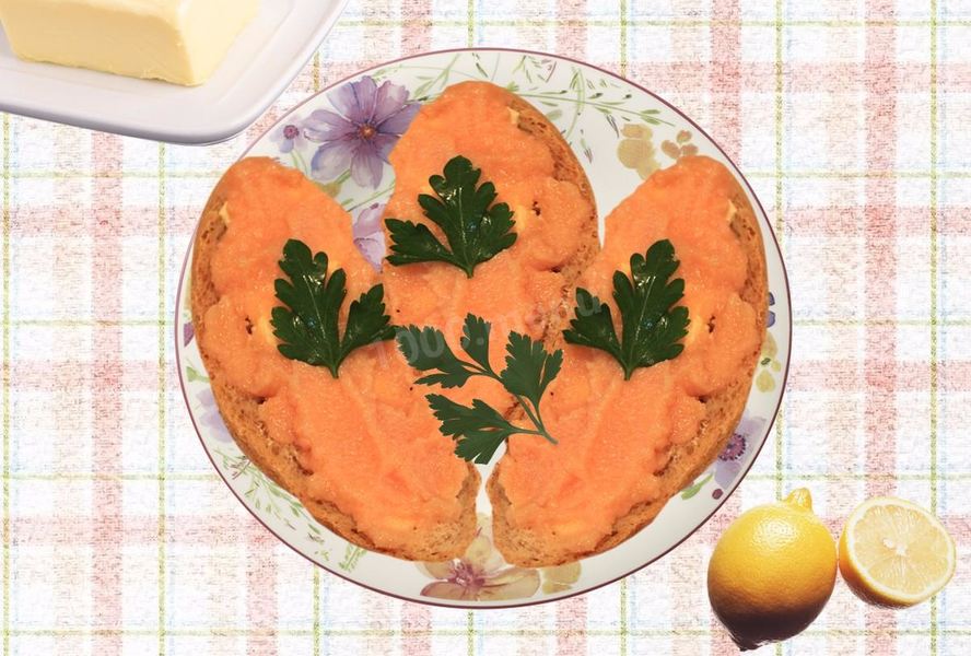 Бутерброд с икрой трески