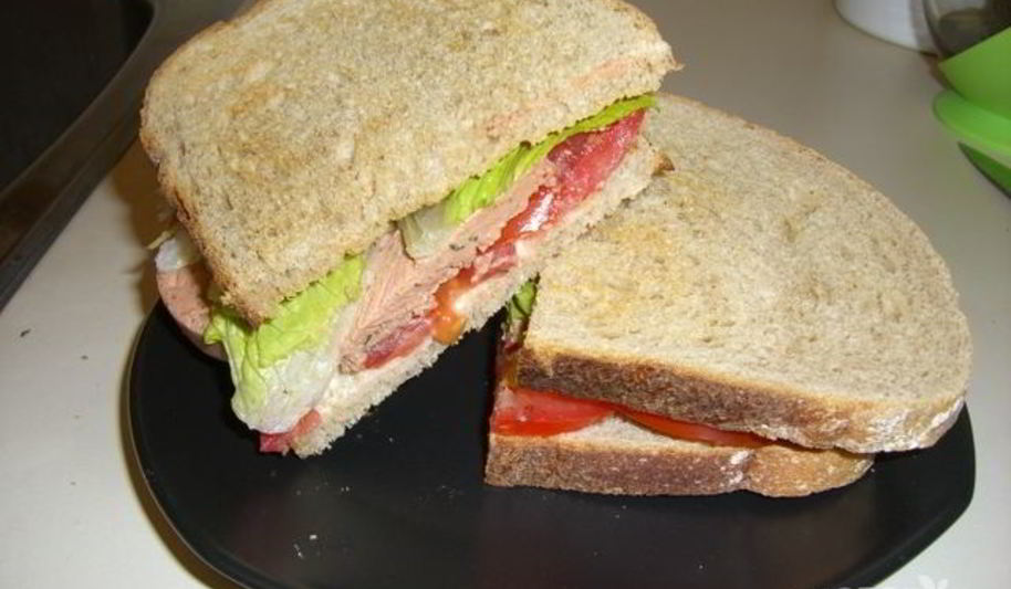 Рецепт бутерброд с колбасой