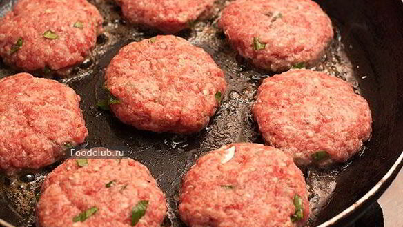 ШАГ 3. бутерброд с мини-котлетами