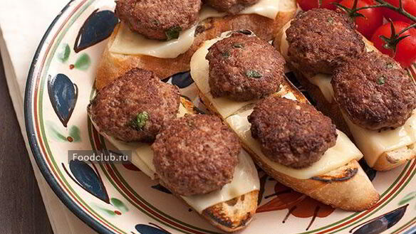 ШАГ 7. бутерброд с мини-котлетами