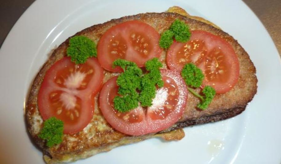 Рецепт бутерброд с моцареллой для короля