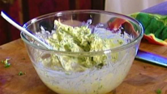 ШАГ 6. бутерброд с раками и маскарпоне