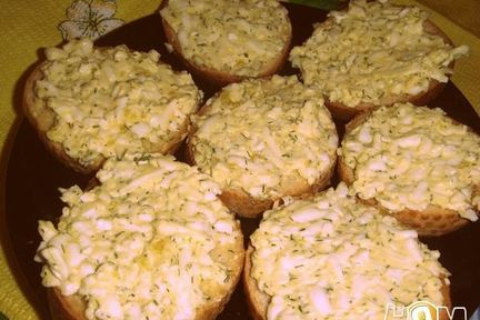 Бутерброд с сырком и яйцом