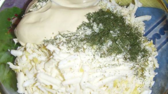 ШАГ 2. бутерброд с сырком и яйцом