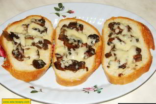 Бутерброды горячие с сыром в микроволновке