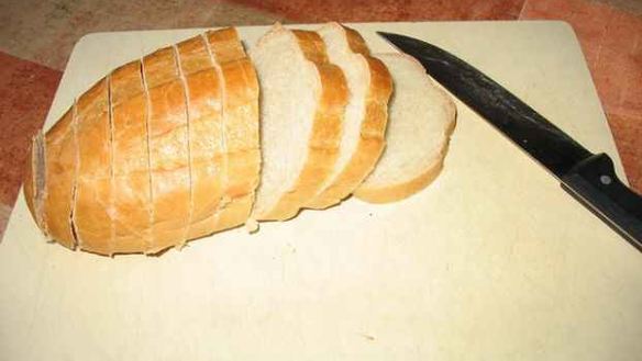 ШАГ 4. бутерброды с чесноком и рубленым яйцом