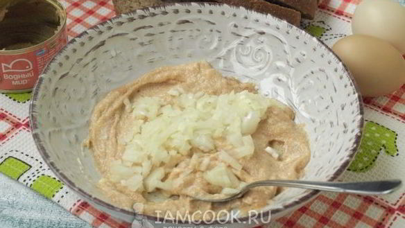 ШАГ 4. бутерброды с икрой сайды