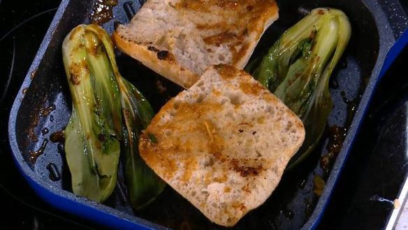 ШАГ 11. бутерброды с креветками-мисо