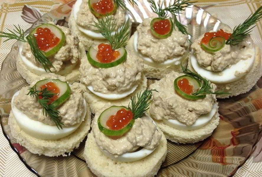 Бутерброды с печенью трески