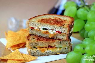 Бутерброды с сыром на сковороде