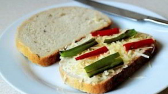 ШАГ 6. бутерброды с сыром на сковороде