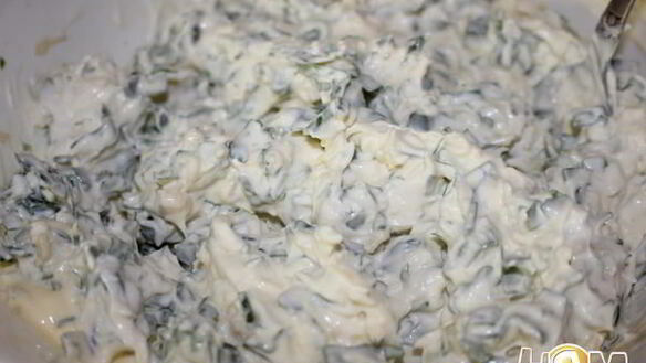 ШАГ 4. бутерброды с зеленью и помидорами