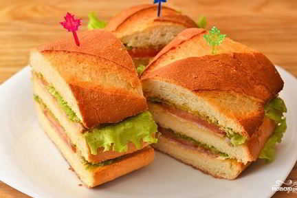 Быстрые бутерброды на стол