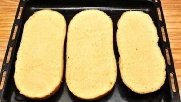 ШАГ 2. быстрые бутерброды на стол