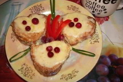 Горячие бутерброды из батона с сыром