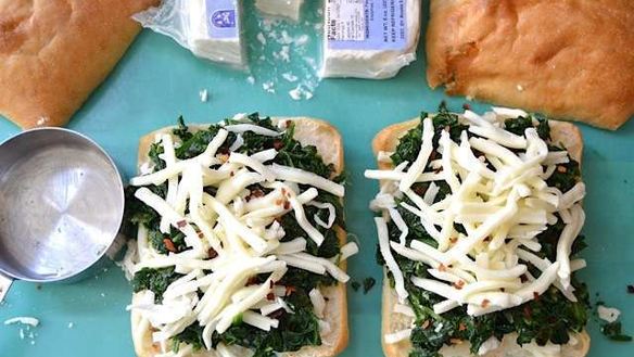 ШАГ 6. горячие бутерброды на сковороде