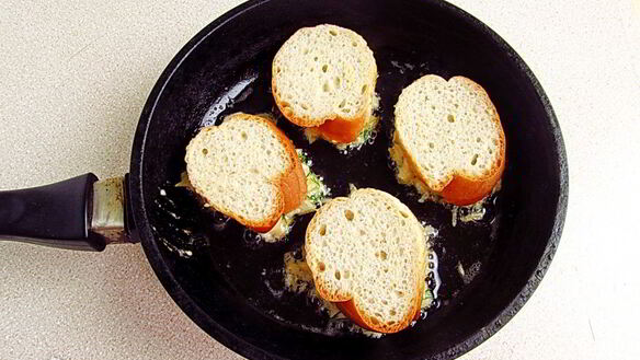 ШАГ 10. горячие бутерброды с картофелем