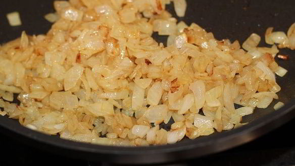 ШАГ 3. горячие бутерброды с сайрой