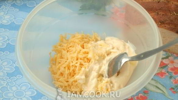 ШАГ 3. горячие бутерброды с сыром и зеленью