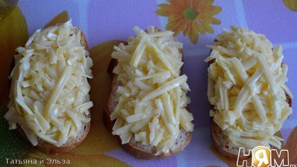 ШАГ 2. горячий бутерброд с сыром