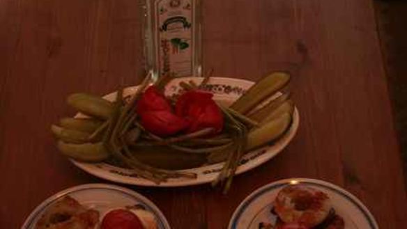 ШАГ 37. курица с печенью под ананасом и мясной бутерброд