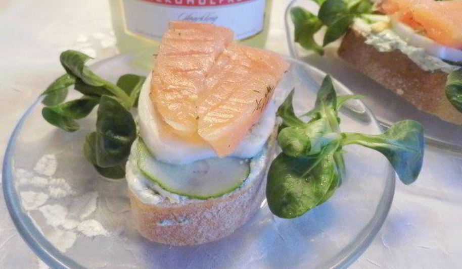 Рецепт новогодние бутерброды с семгой