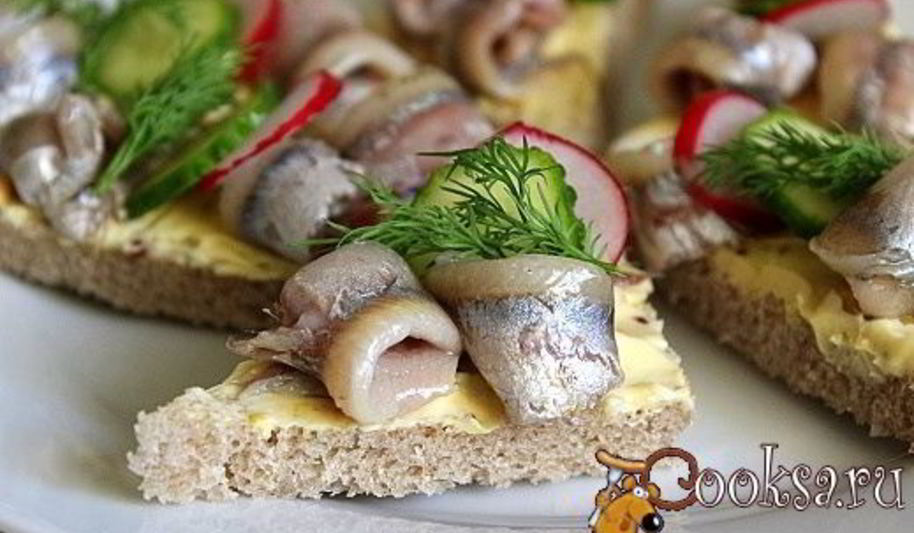 Рецепт праздничные бутерброды с килькой балтийская весна