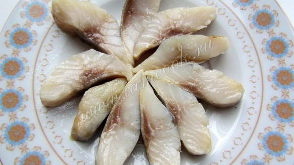 ШАГ 8. закусочные бутерброды с сельдью, яйцом и свеклой