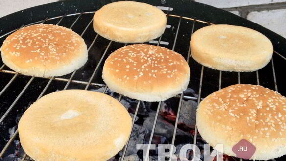ШАГ 3. чизбургер