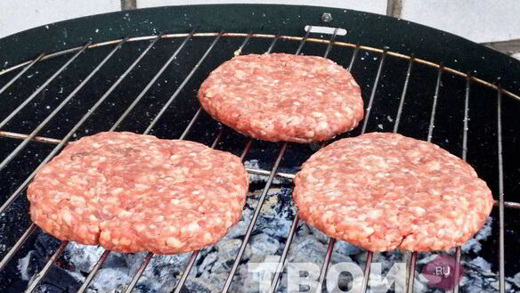 ШАГ 5. чизбургер