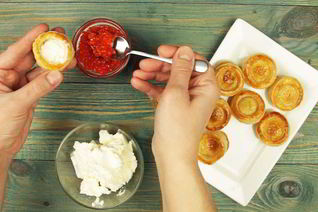 Закуски с икрой