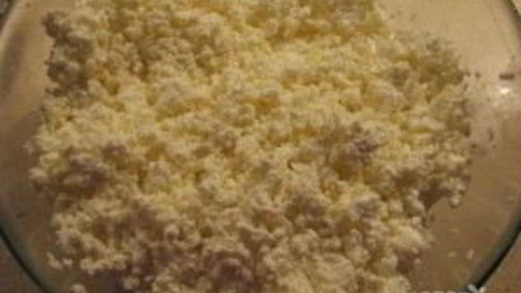 ШАГ 2. домашний сыр из молока и творога