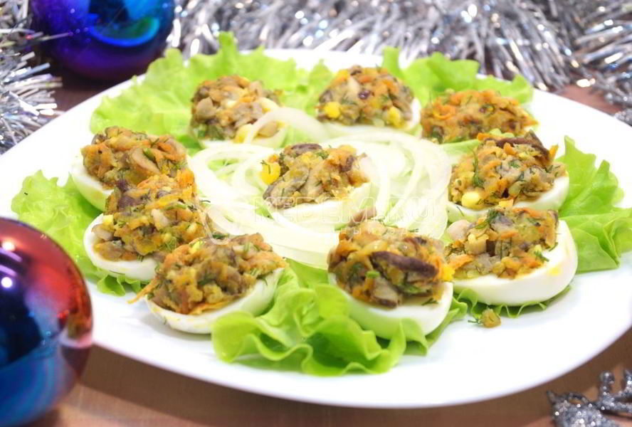 Яйца фаршированные грибами