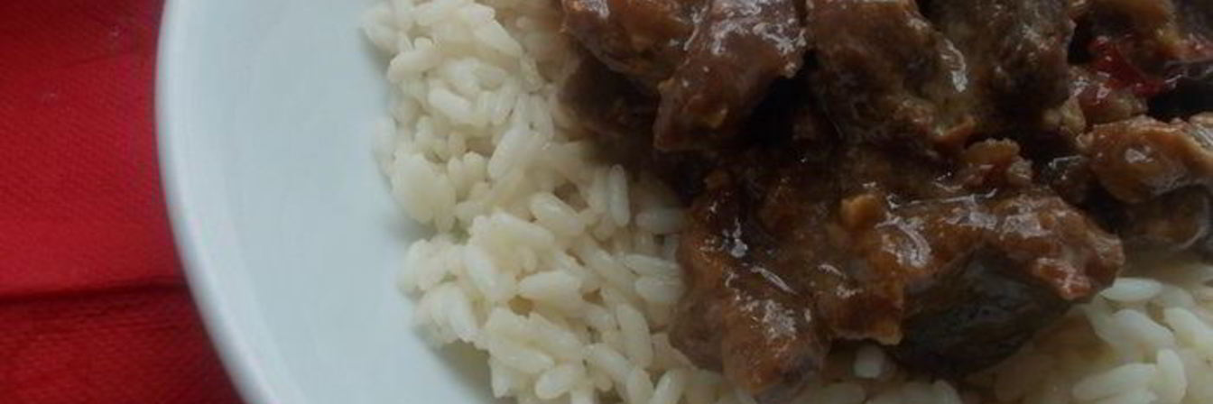 Говядина, маринованная в соевом соусе с имбирем чесноком и чили