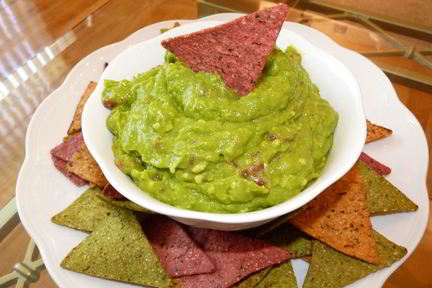 Гуакамоле с зеленым чили