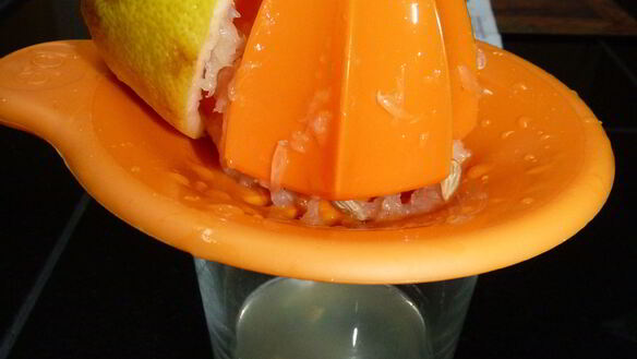 ШАГ 2. гуакамоле с зеленым чили