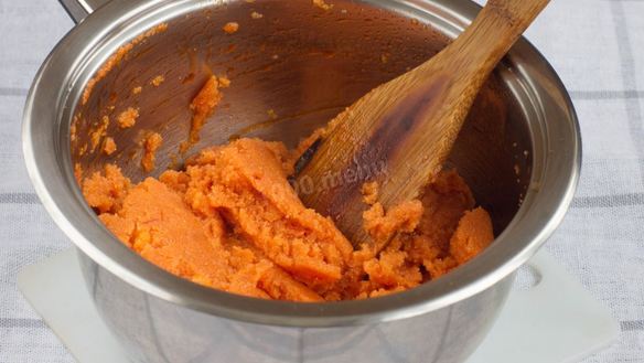 ШАГ 4. икра из манки и морской капусты